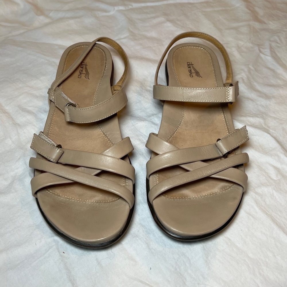 Dansko | Tan Leather Velcro Strap Sandals - Size 39